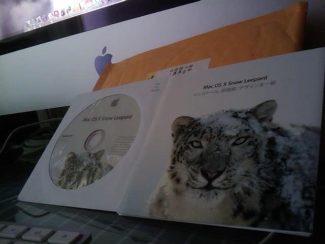 Mac OS X Show Leopardが届く Mac OS X Show Leopardが届く
