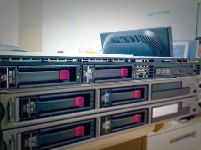HP ProLiant DL320 G5/G5p